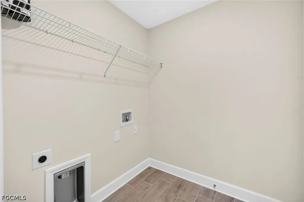 2841 NW 19th Avenue Cape Coral FL 33993
