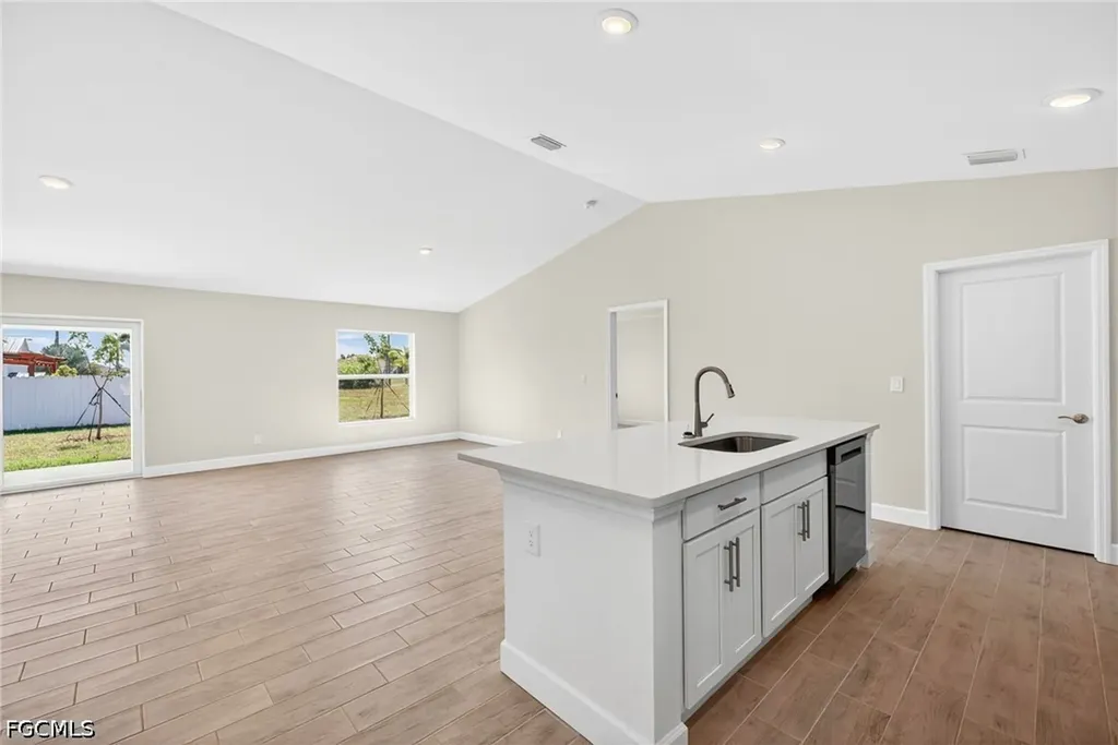 1815 NW 19th Avenue Cape Coral FL 33993