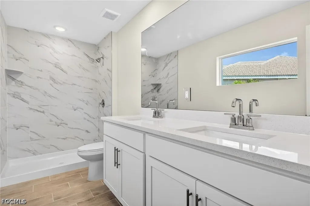 1815 NW 19th Avenue Cape Coral FL 33993