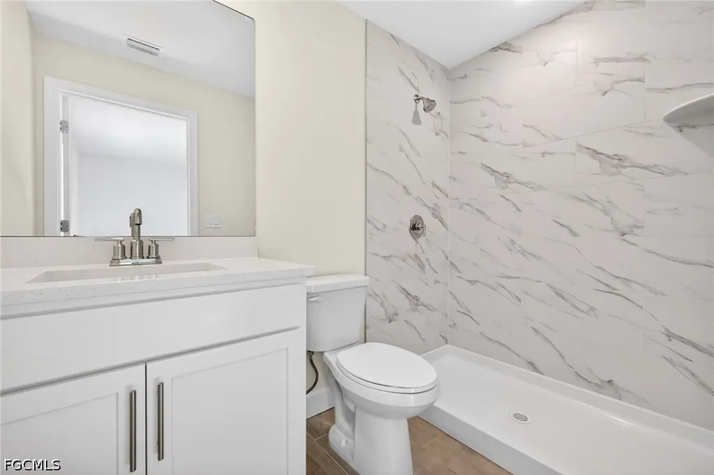 1815 NW 19th Avenue Cape Coral FL 33993