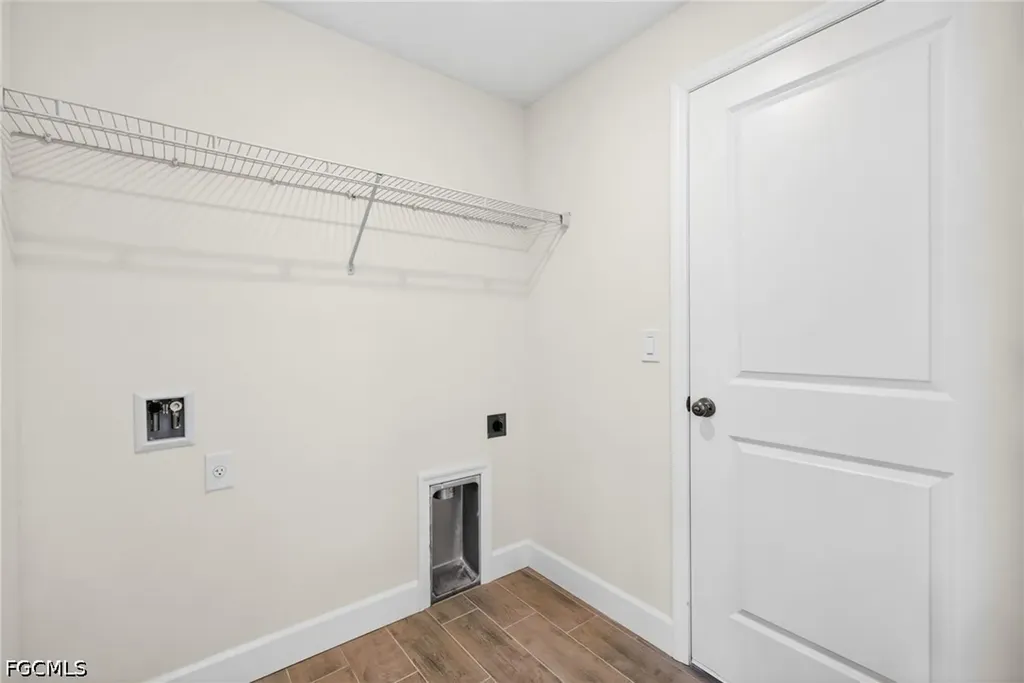 1815 NW 19th Avenue Cape Coral FL 33993