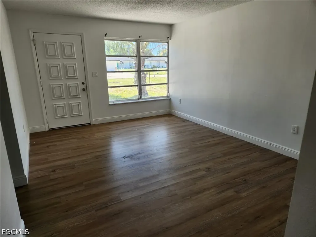 11370 & 11368 Summerwinds Court Fort Myers FL 33908