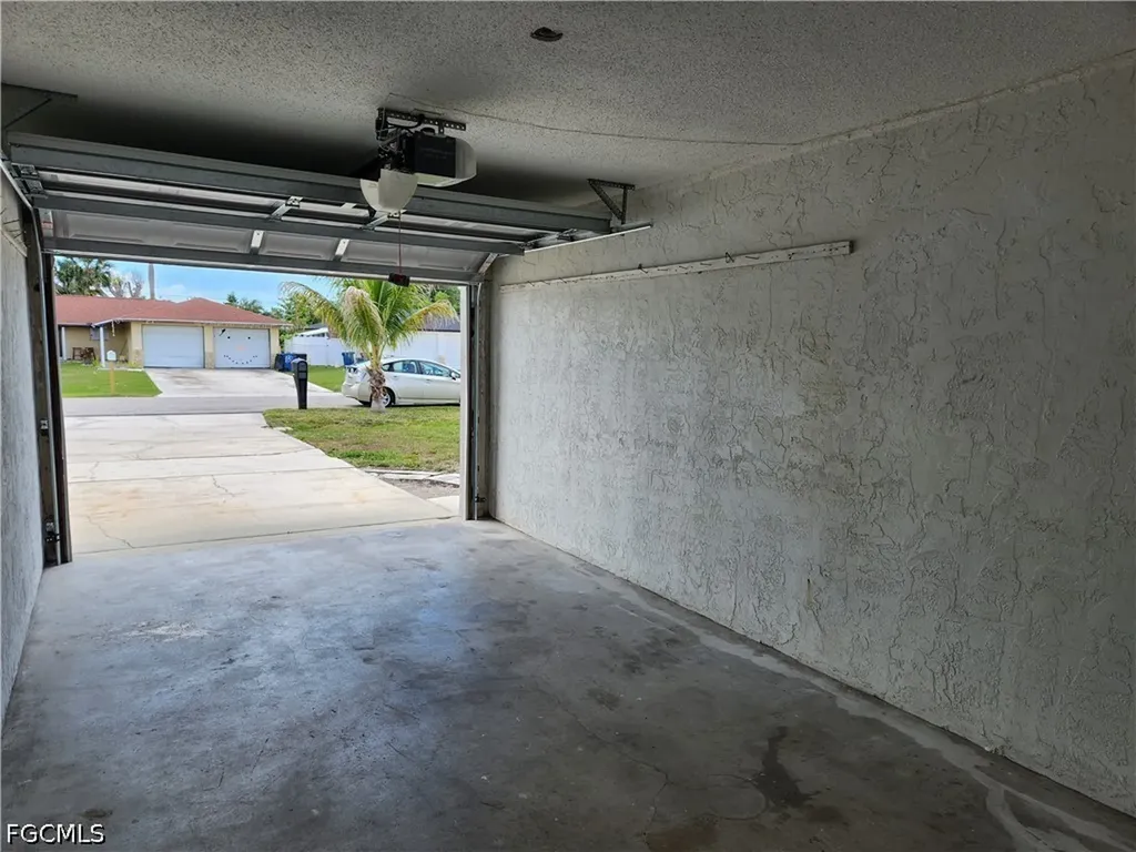 11370 & 11368 Summerwinds Court Fort Myers FL 33908