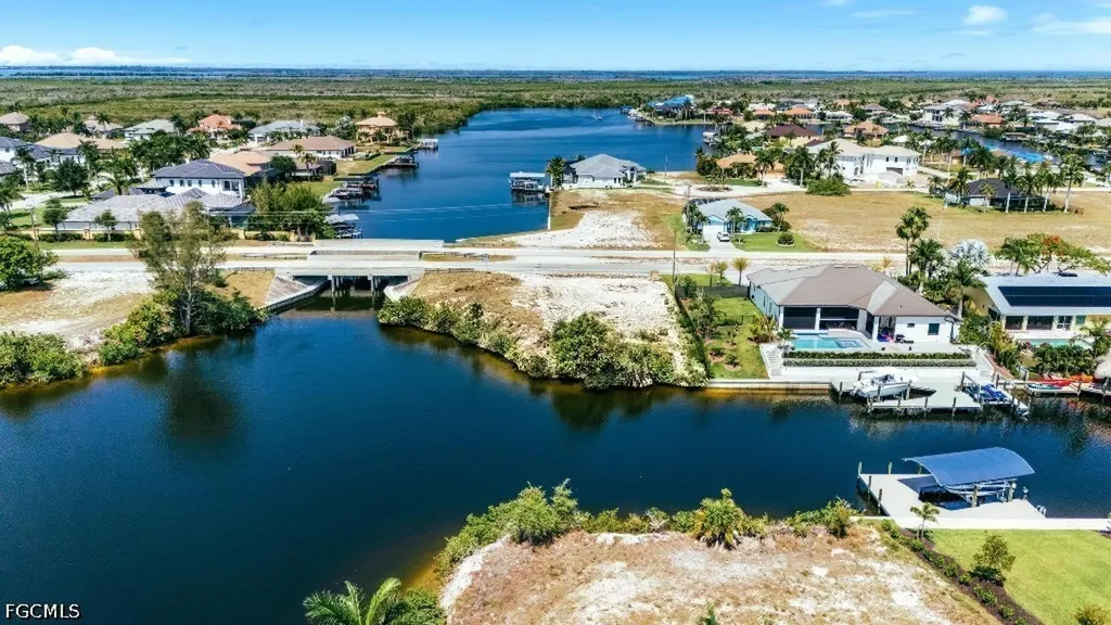 931 Old Burnt Store Road N Cape Coral FL 33993
