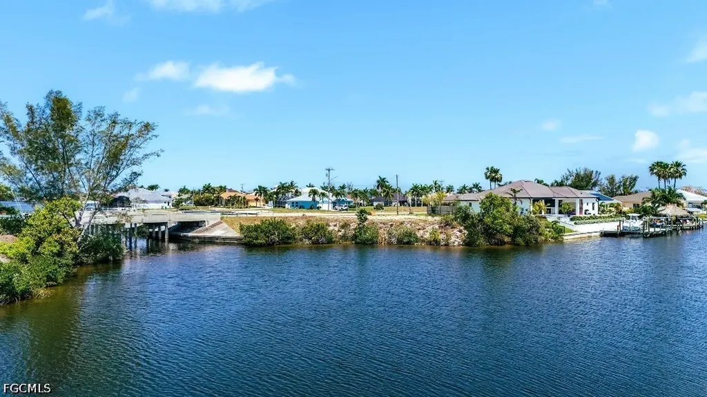 931 Old Burnt Store Road N Cape Coral FL 33993