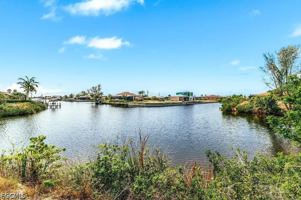 931 Old Burnt Store Road N Cape Coral FL 33993
