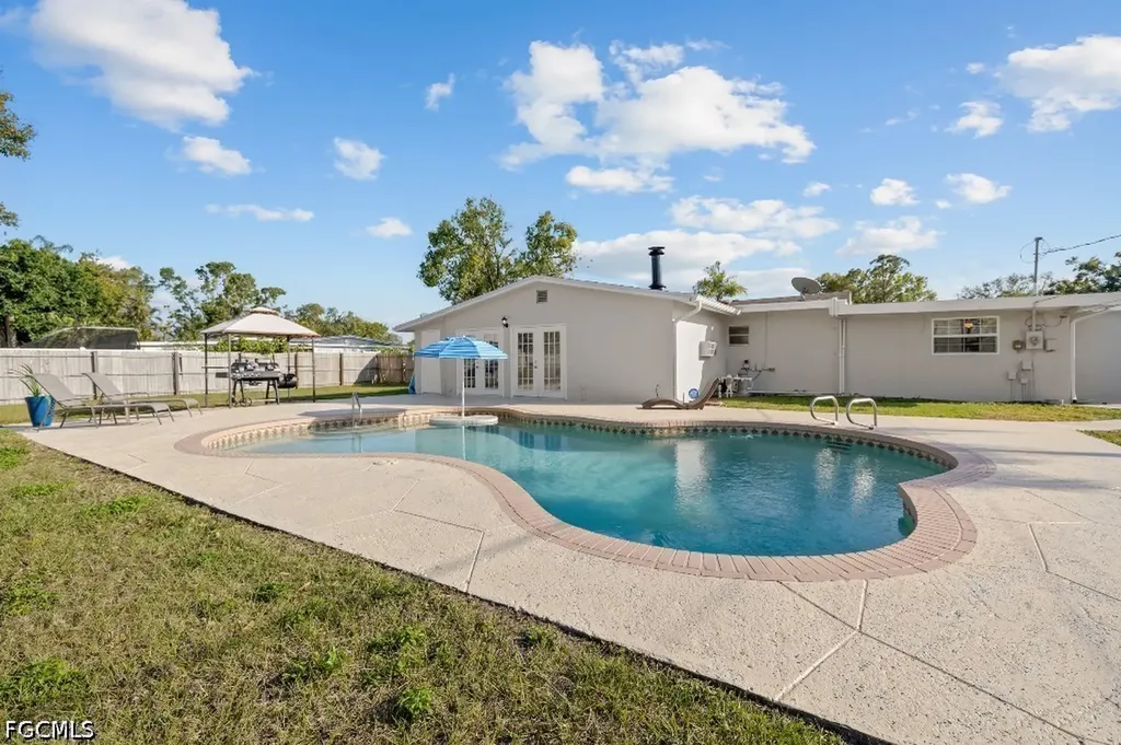 4530 Underwood Drive Fort Myers FL 33905