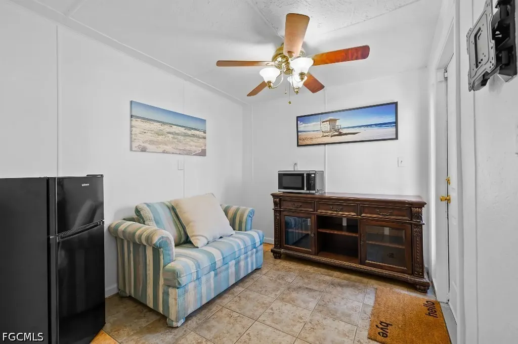 4530 Underwood Drive Fort Myers FL 33905