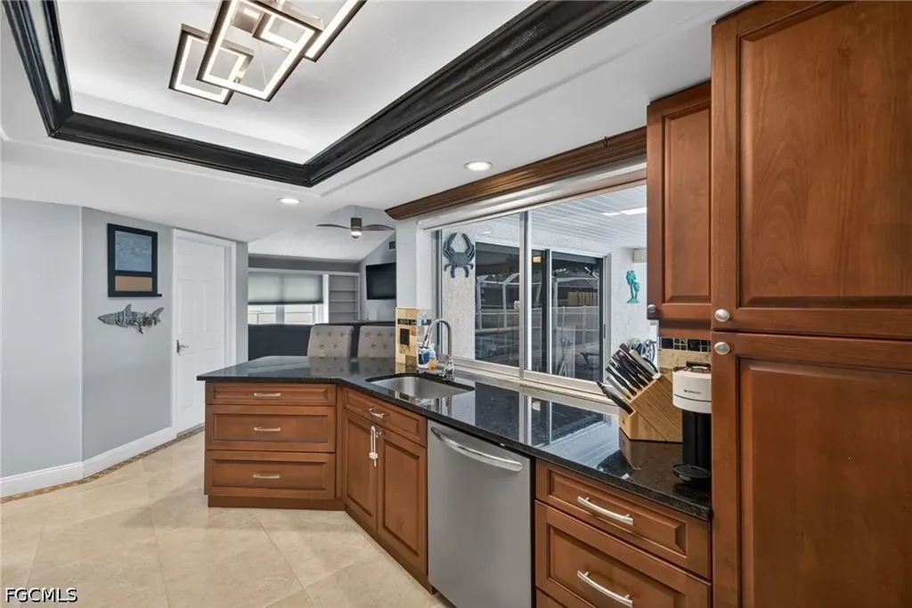 712 SE 32nd Terrace Cape Coral FL 33904