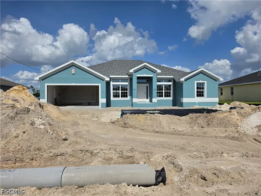925 NW 8th Place Cape Coral FL 33993