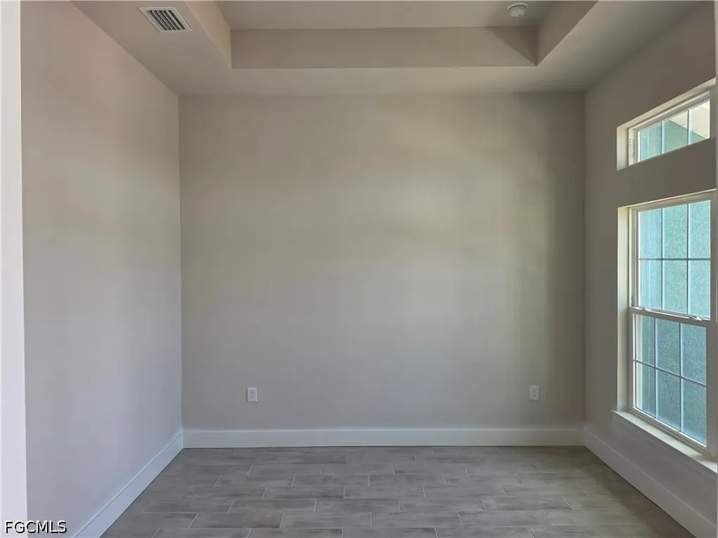 925 NW 8th Place Cape Coral FL 33993