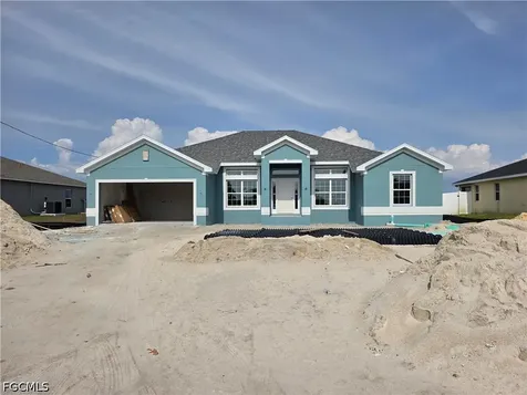 925 NW 8th Place Cape Coral FL 33993
