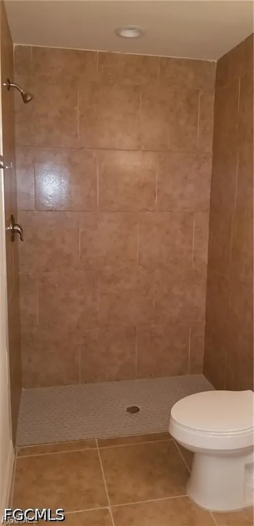 1309/1311 NE 8th Place Cape Coral FL 33909