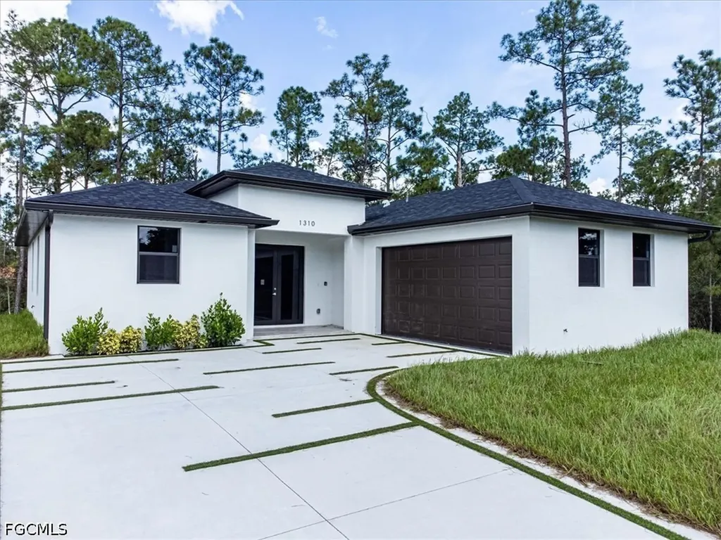 1310 Jefferson Avenue Lehigh Acres FL 33972
