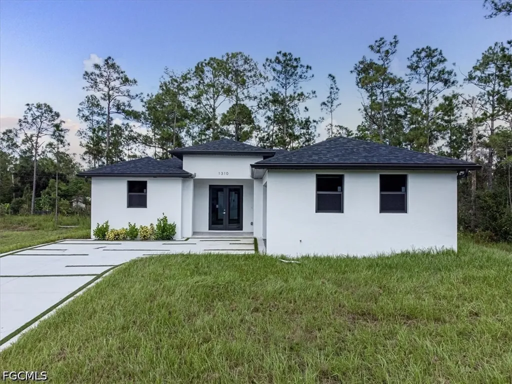 1310 Jefferson Avenue Lehigh Acres FL 33972