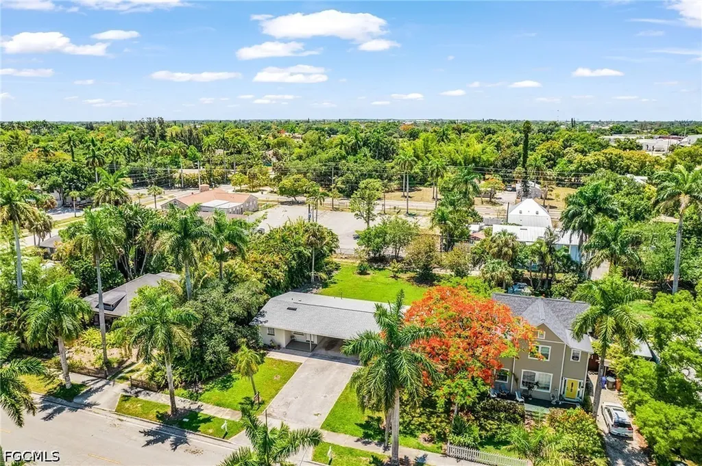 2648 Michigan Avenue Fort Myers FL 33916