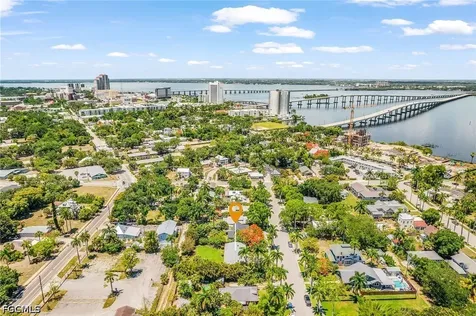 2648 Michigan Avenue Fort Myers FL 33916