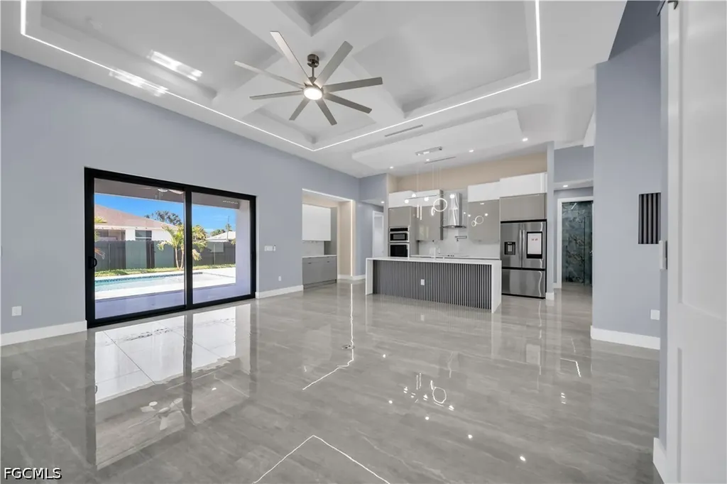 1125 NE 14th Terrace Cape Coral FL 33909