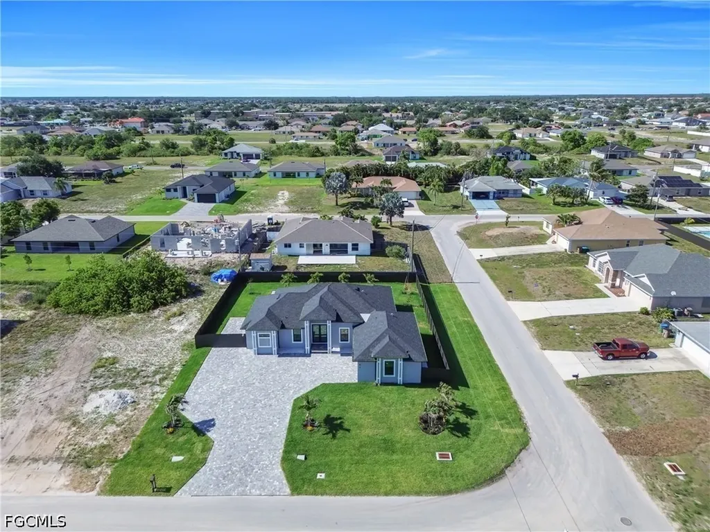 1125 NE 14th Terrace Cape Coral FL 33909
