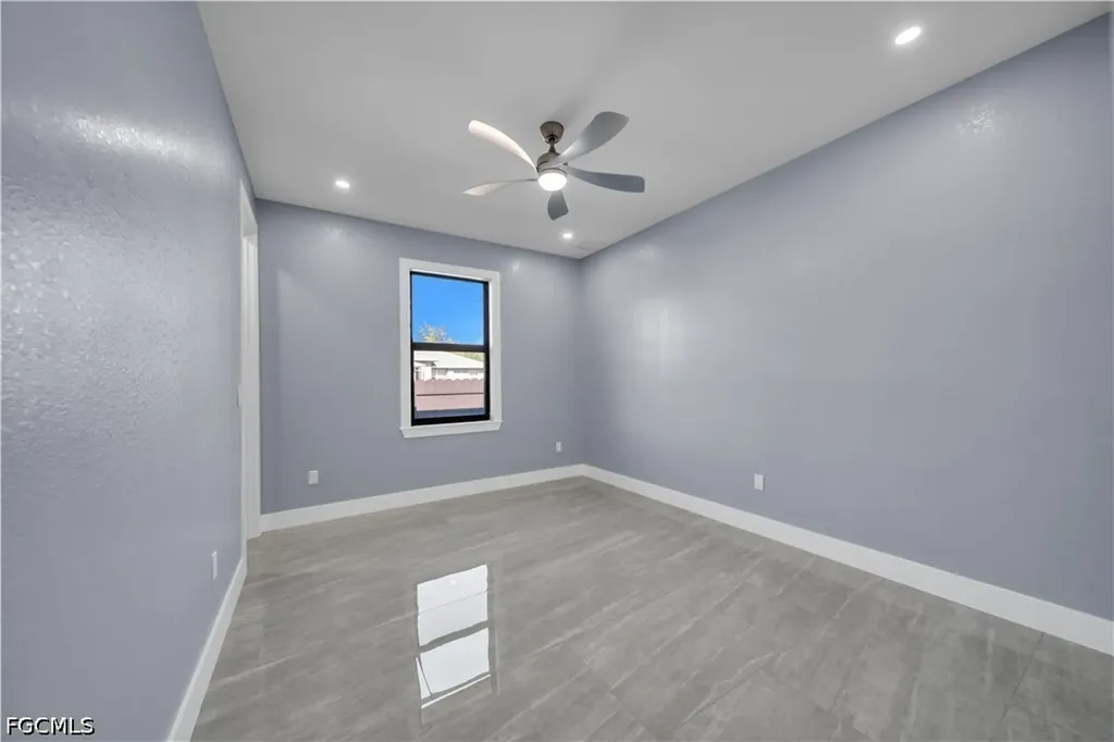 1125 NE 14th Terrace Cape Coral FL 33909