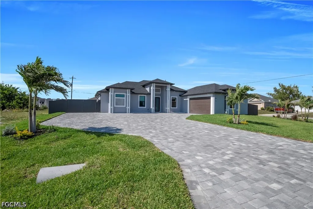 1125 NE 14th Terrace Cape Coral FL 33909