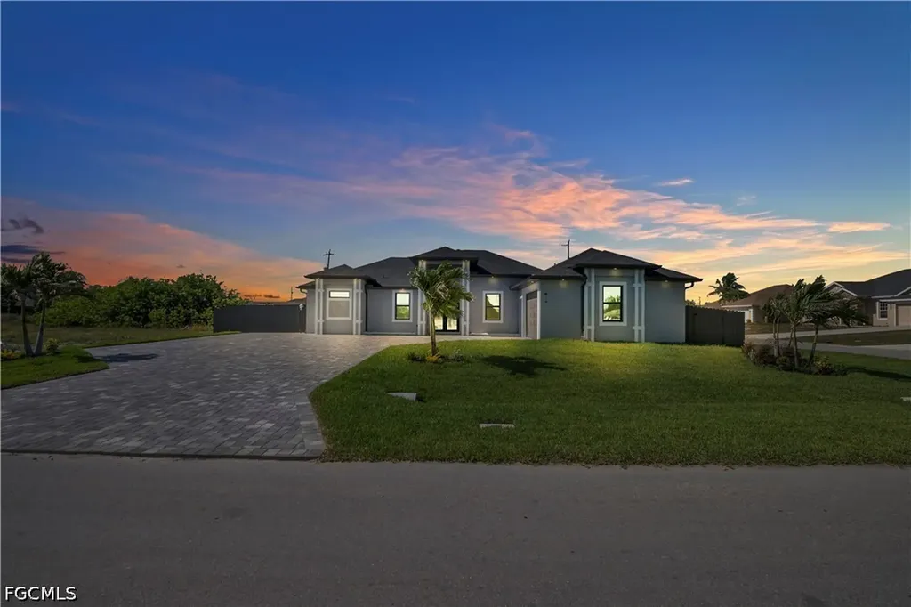 1125 NE 14th Terrace Cape Coral FL 33909