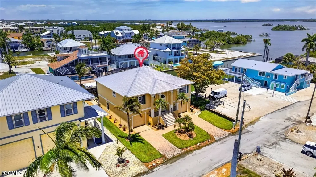 243 Driftwood Lane Fort Myers Beach FL 33931