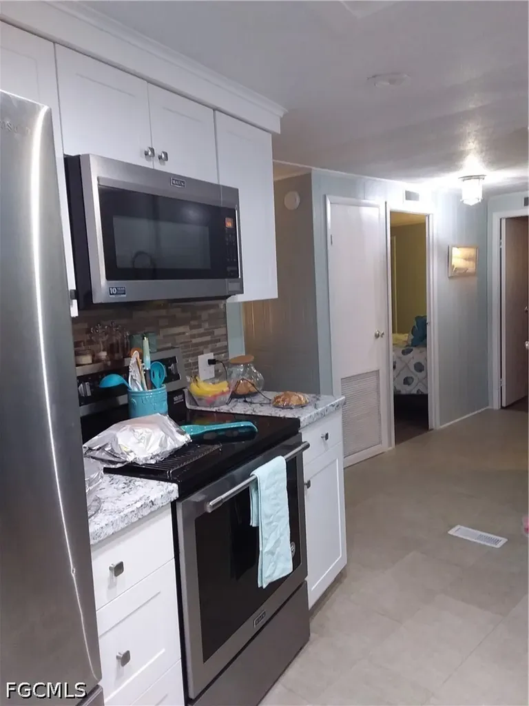 2809 Breezewood Drive North Fort Myers FL 33917