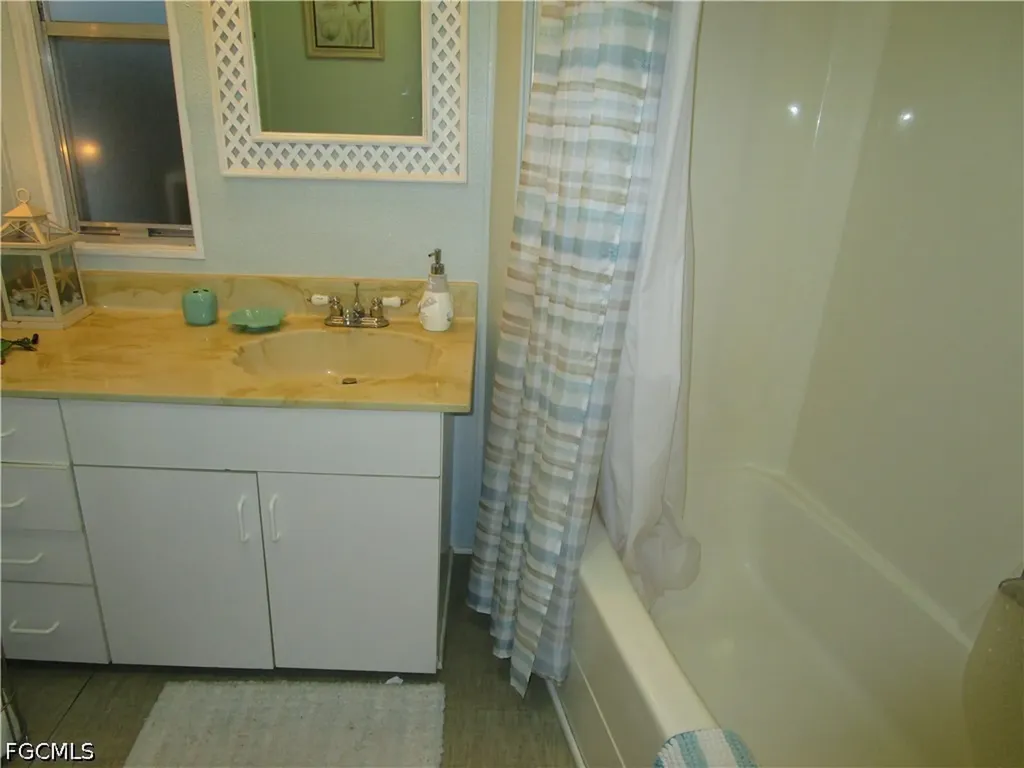 2809 Breezewood Drive North Fort Myers FL 33917