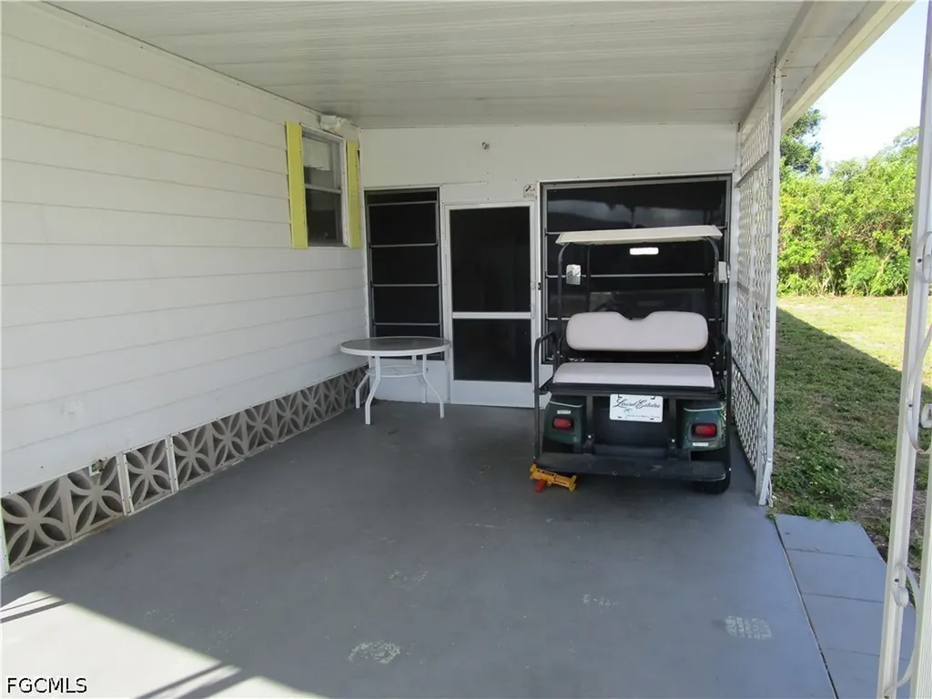 2809 Breezewood Drive North Fort Myers FL 33917