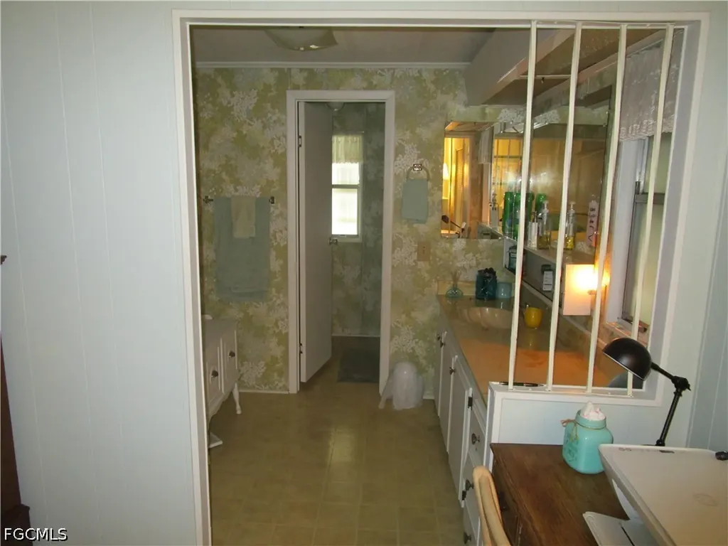 2809 Breezewood Drive North Fort Myers FL 33917