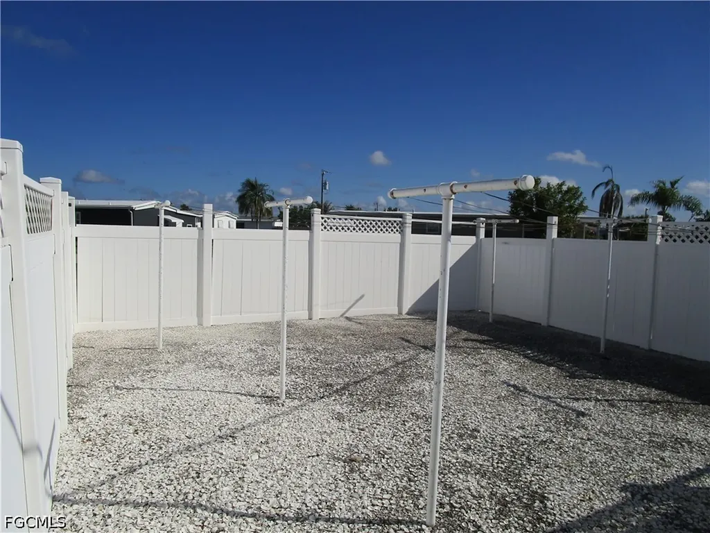 2809 Breezewood Drive North Fort Myers FL 33917