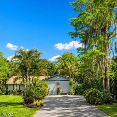 3534 White Boulevard Naples FL 34117
