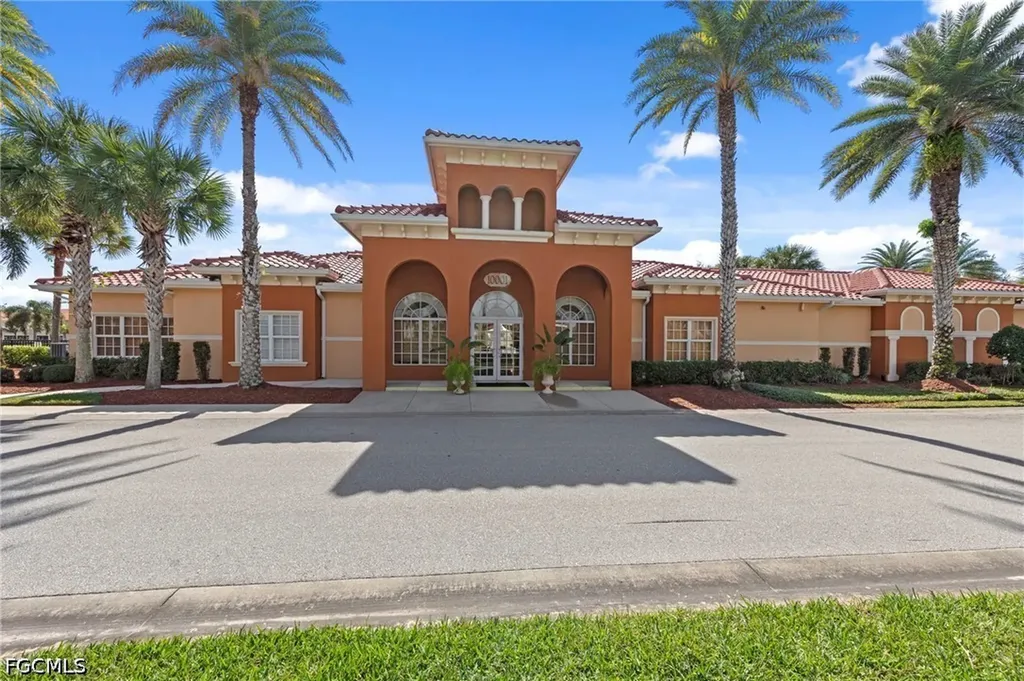 10013 Via Colomba Circle Fort Myers FL 33966