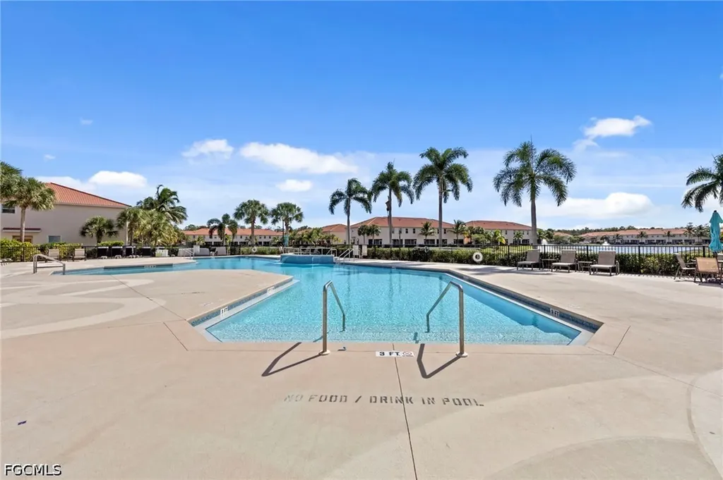10013 Via Colomba Circle Fort Myers FL 33966