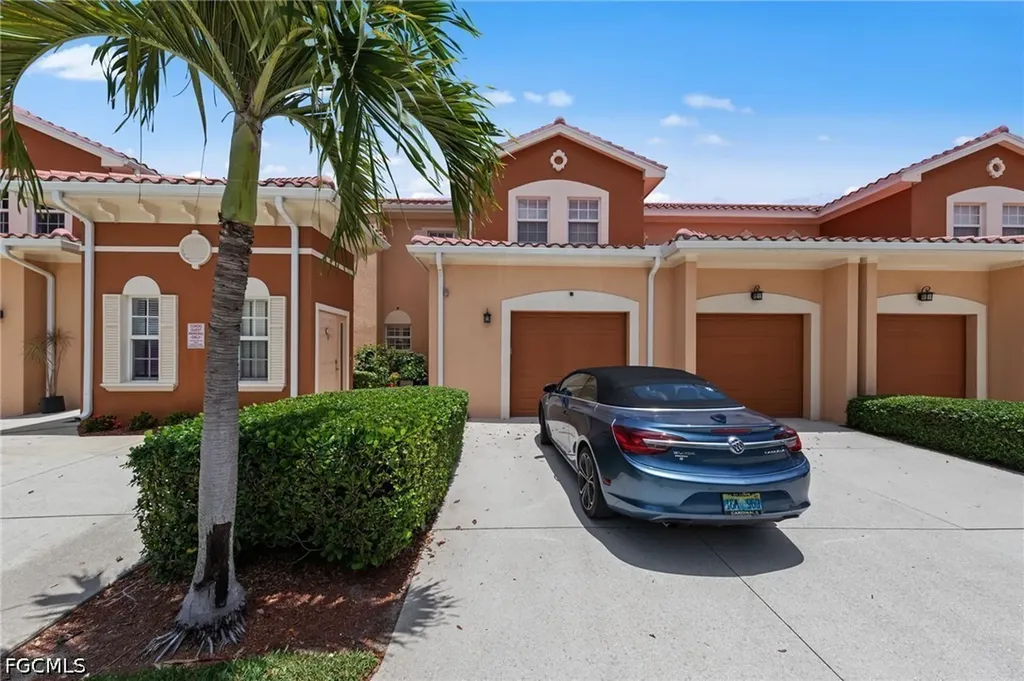10013 Via Colomba Circle Fort Myers FL 33966