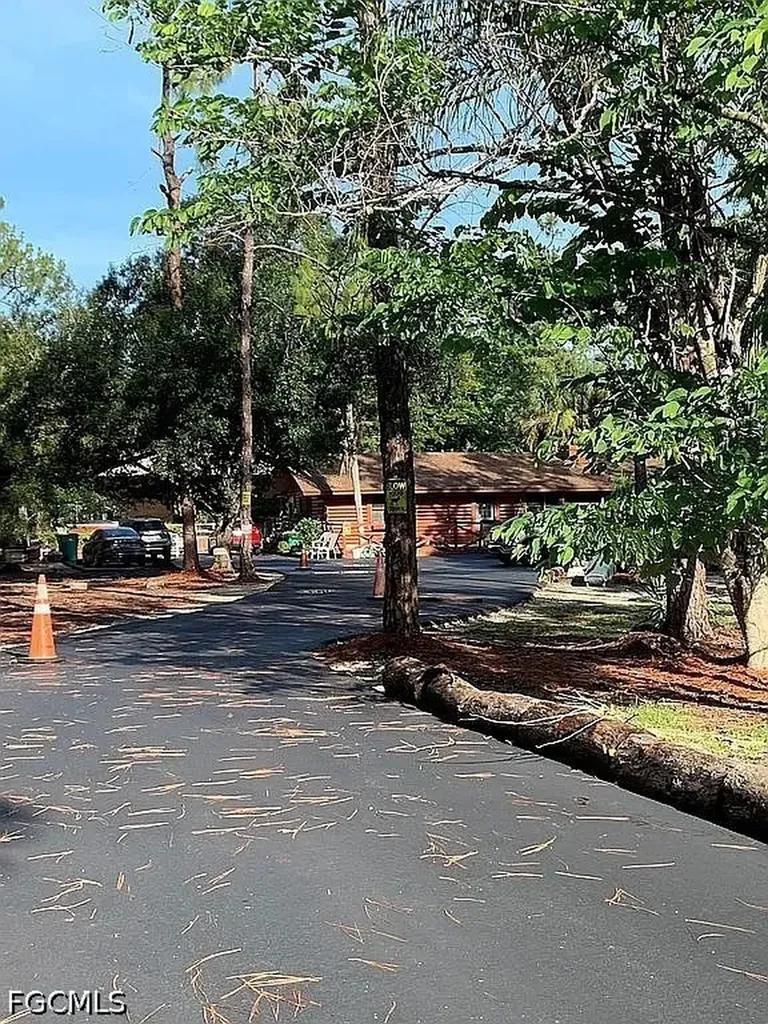Naples FL 34117