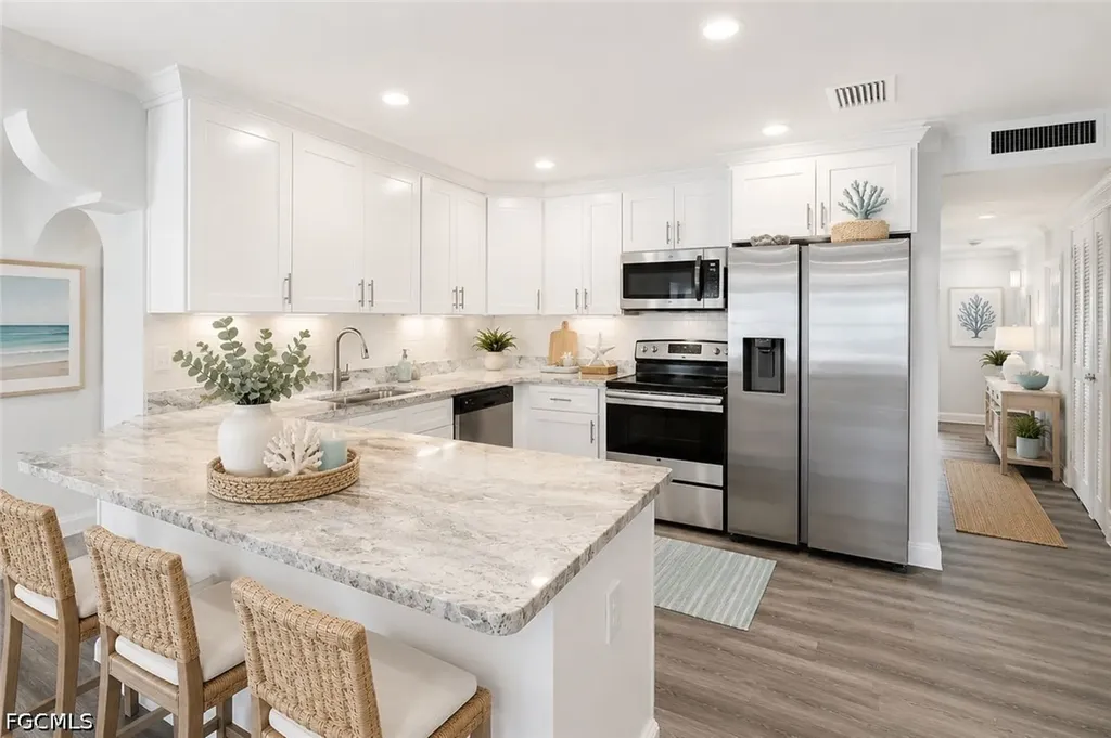 805 Leeland Heights Boulevard E Lehigh Acres FL 33936