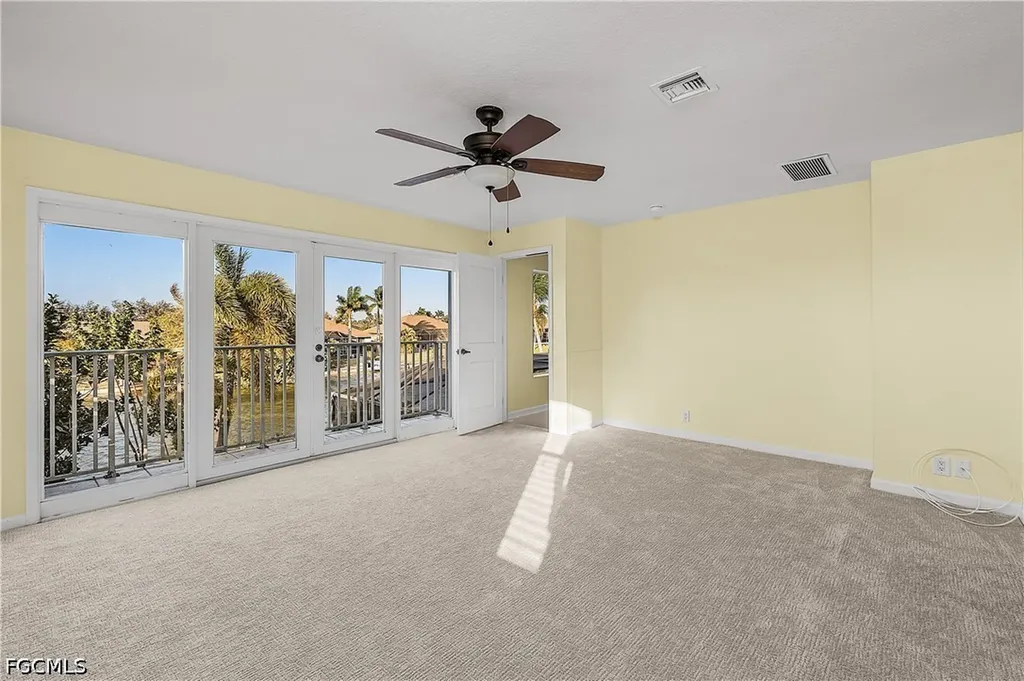 325 SE 21st Street Cape Coral FL 33990