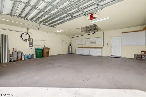 325 SE 21st Street Cape Coral FL 33990