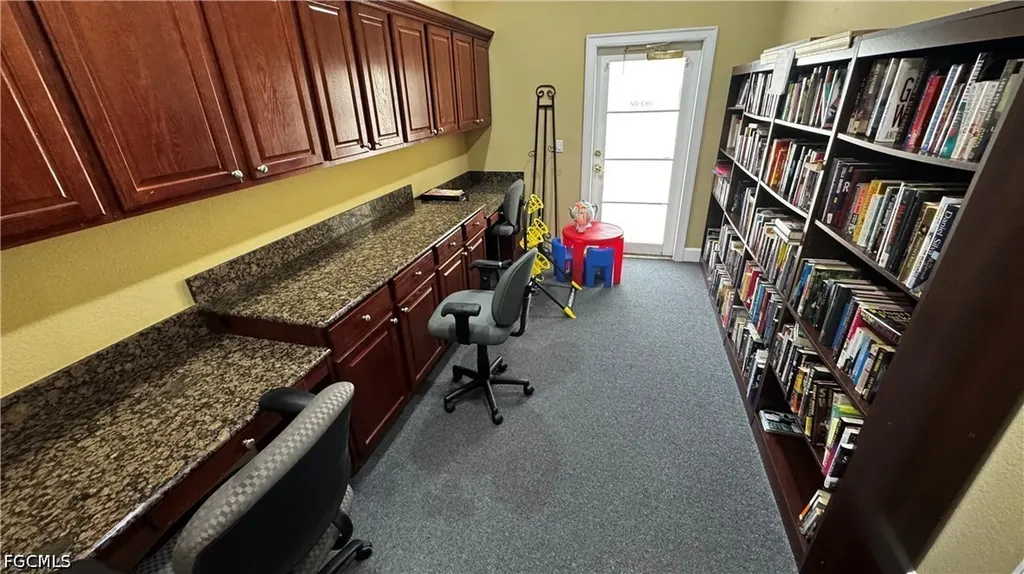 11530 Villa Grand Fort Myers FL 33913