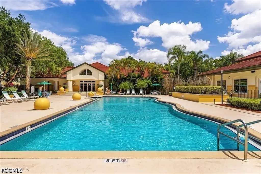 11530 Villa Grand Fort Myers FL 33913