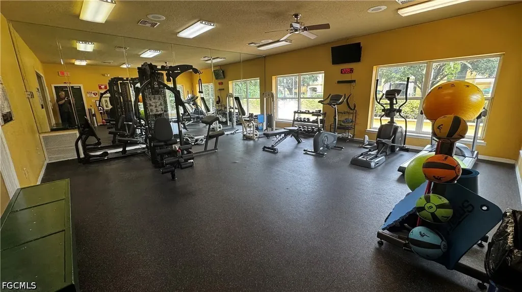 11530 Villa Grand Fort Myers FL 33913