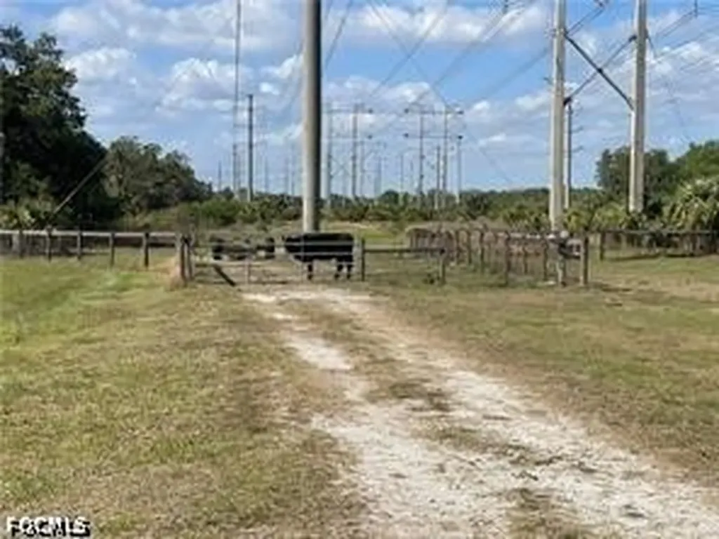 11301 Long Road Fort Myers FL 33905