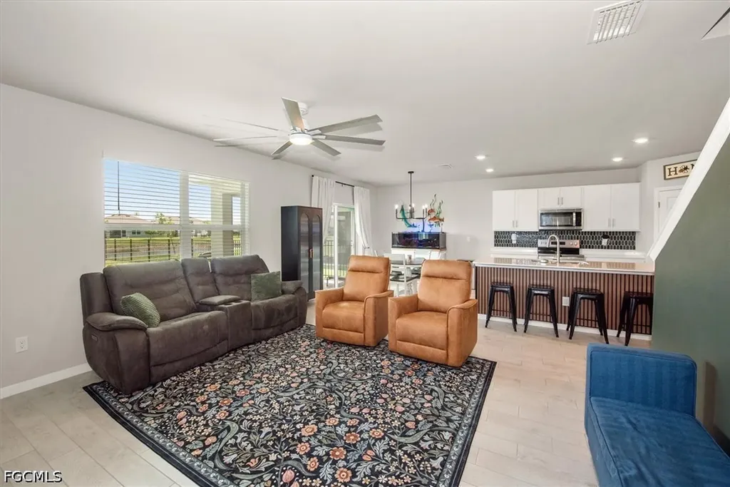 2849 Pillar Coral Lane North Fort Myers FL 33903