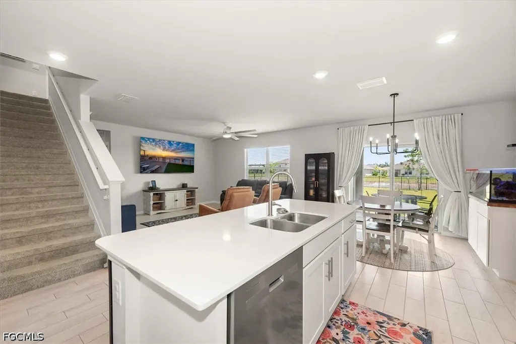 2849 Pillar Coral Lane North Fort Myers FL 33903