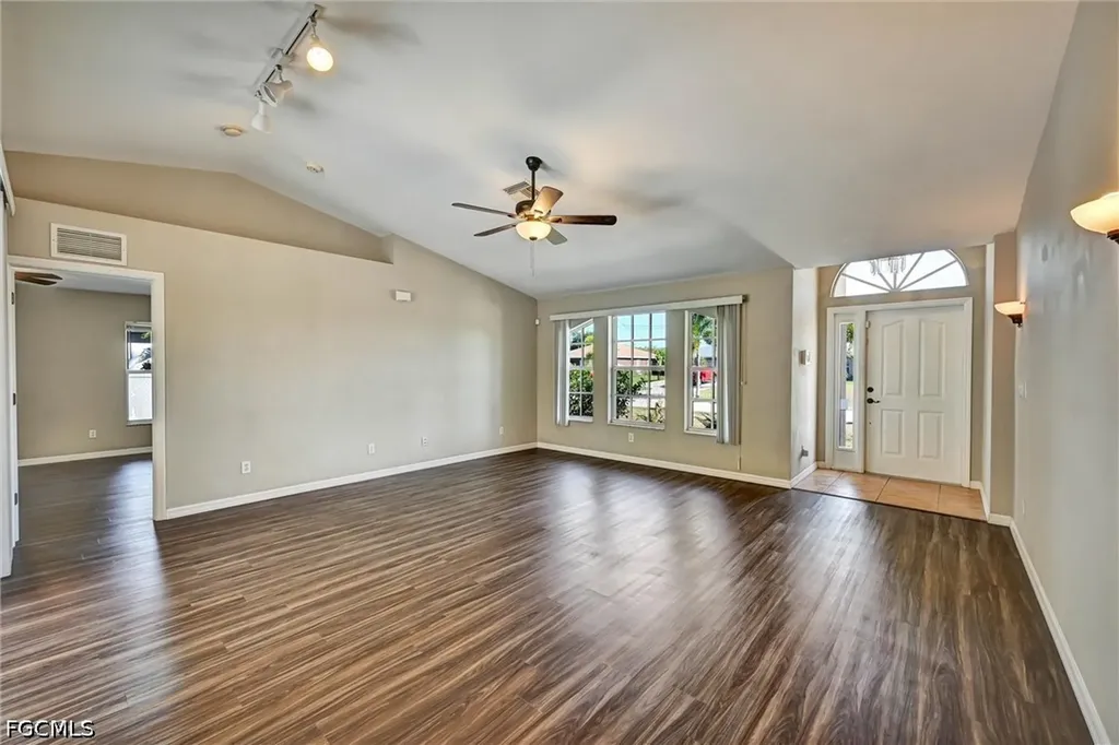 1338 NE 33rd Lane Cape Coral FL 33909
