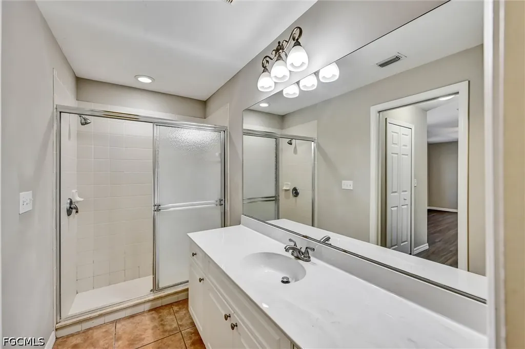 1338 NE 33rd Lane Cape Coral FL 33909