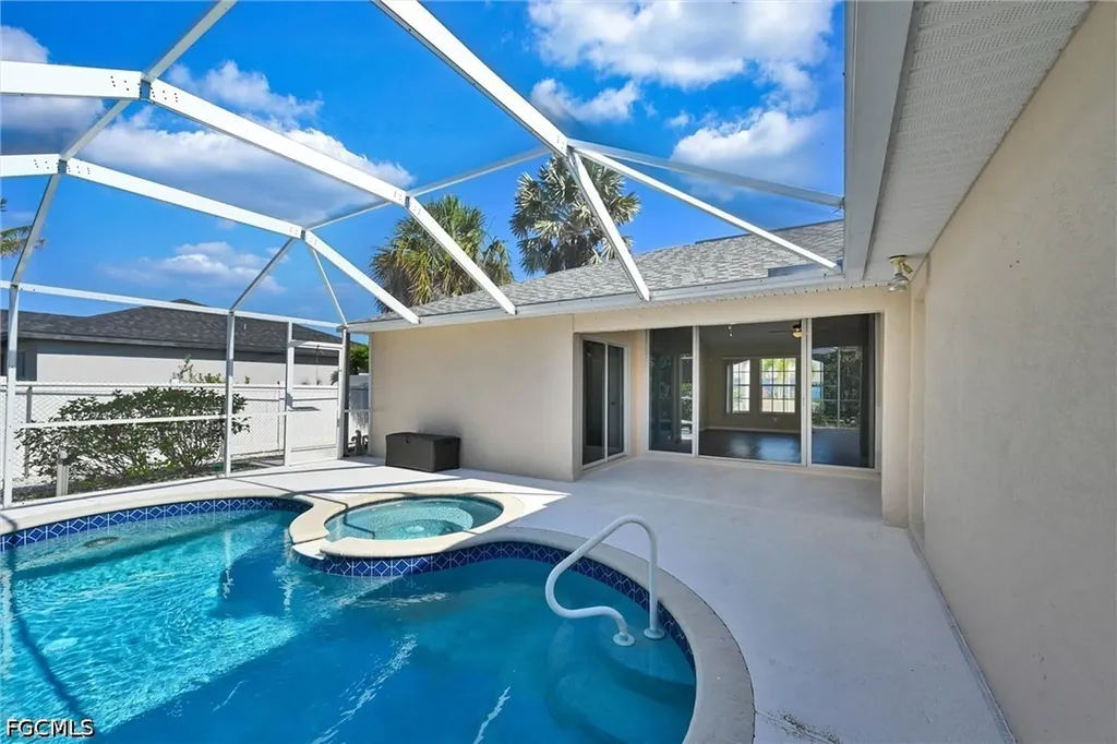 1338 NE 33rd Lane Cape Coral FL 33909
