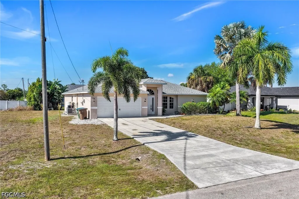 1338 NE 33rd Lane Cape Coral FL 33909